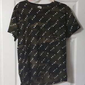 VS Pink Camo Tee